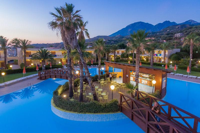 Club residence la castellana Mare - Genel