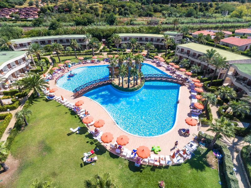 Club residence la castellana Mare - Genel