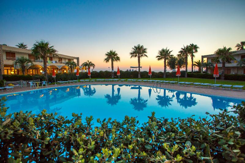 Club residence la castellana Mare - Havuz
