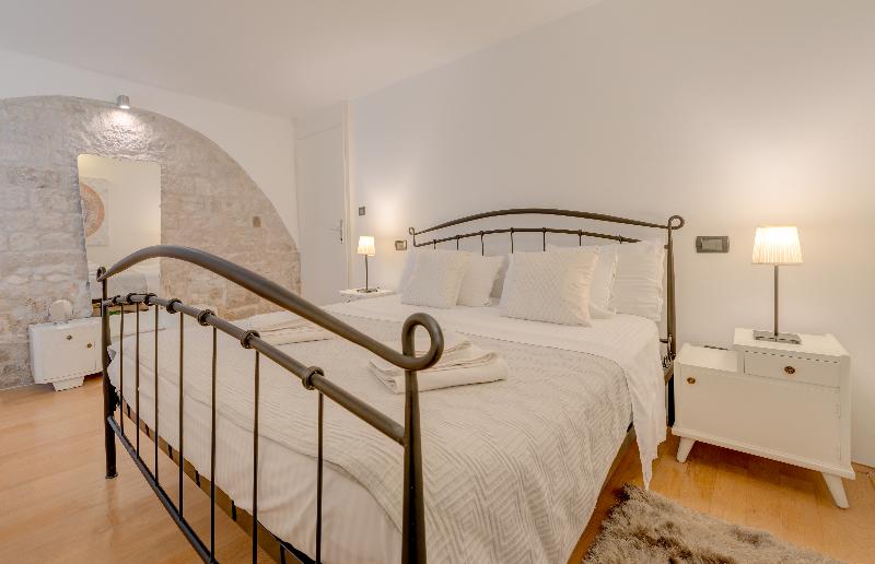 Aurum Templi Suites - Oda