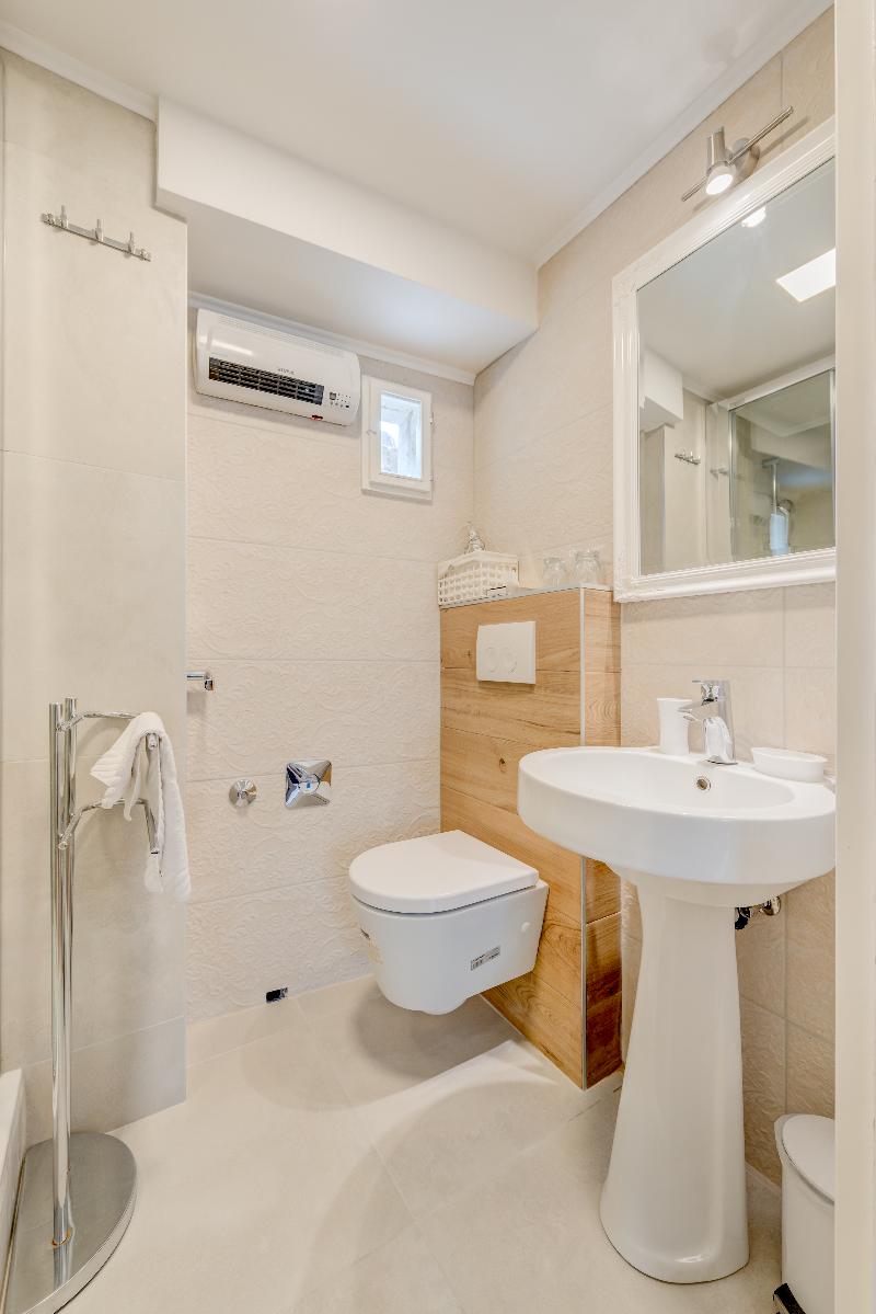 Aurum Templi Suites - Oda