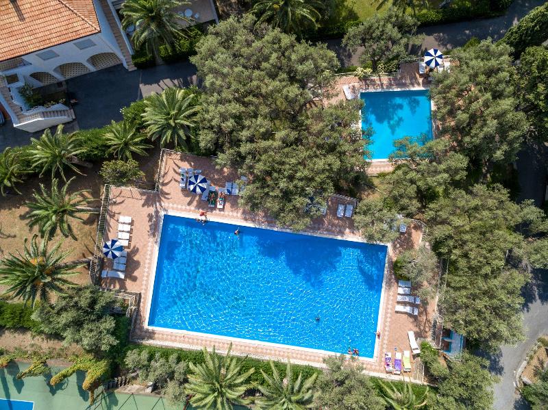 Club Residence La Castellana - Genel