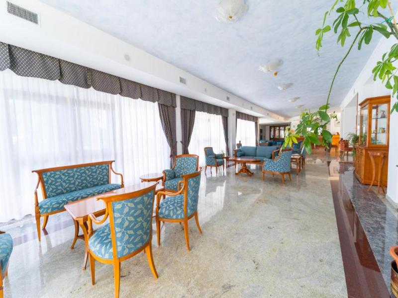 Hotel La Castellana - Lobi