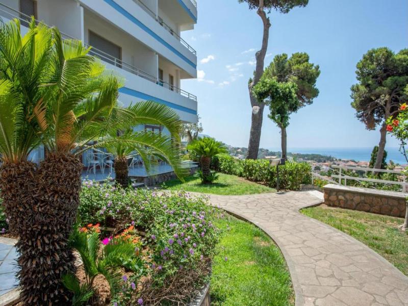 Hotel La Castellana - Genel