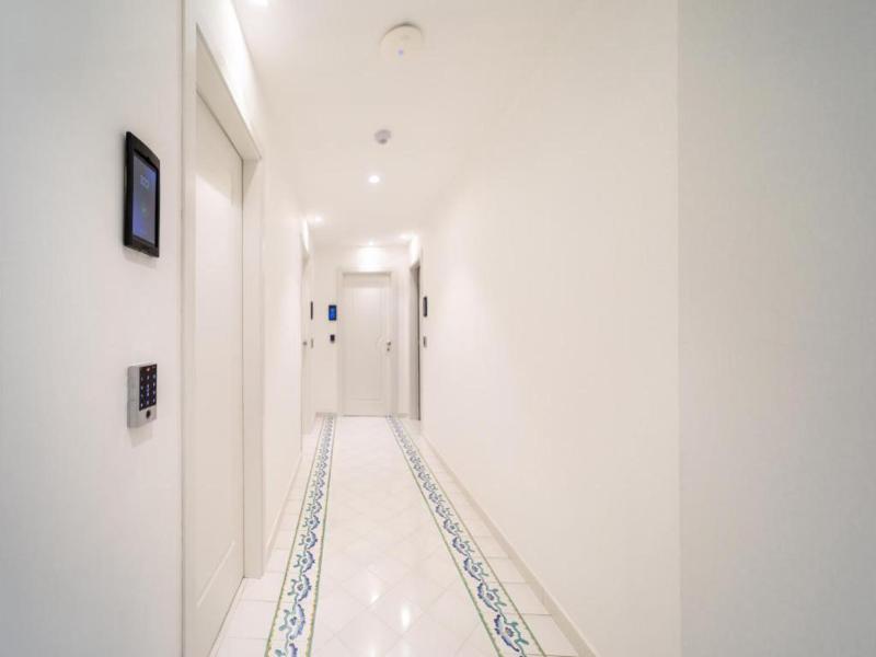 Hotel La Castellana - Genel
