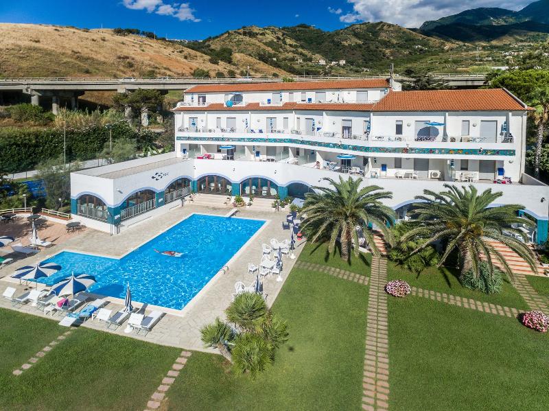 Hotel Poseidon - Genel