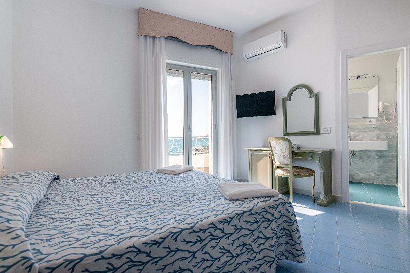 Hotel Poseidon - Oda