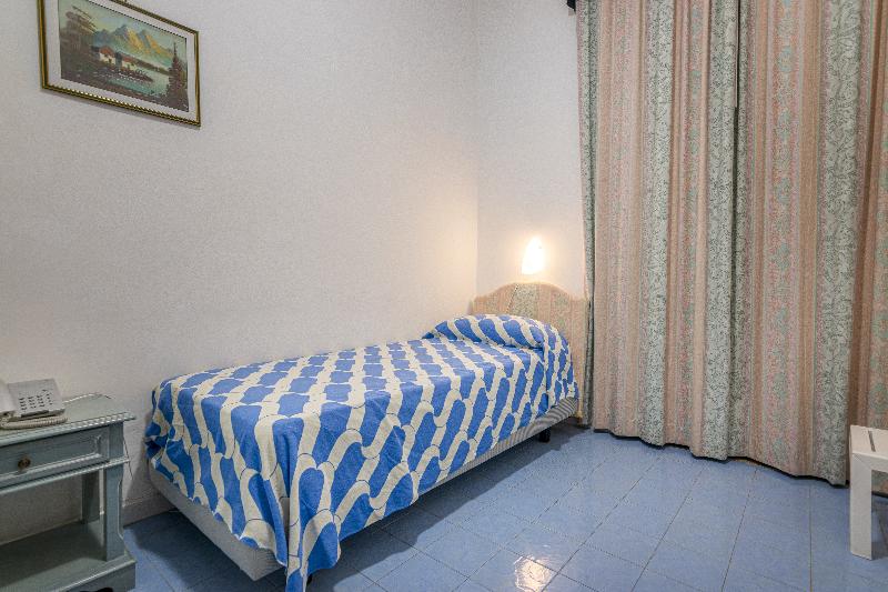 Hotel Poseidon - Oda