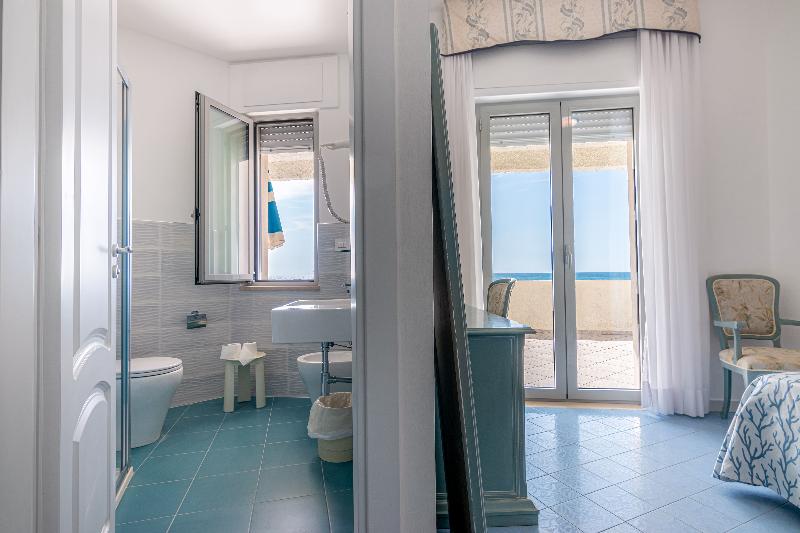 Hotel Poseidon - Oda