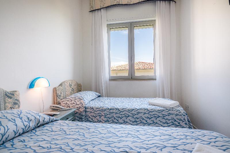 Hotel Poseidon - Oda