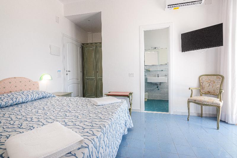 Hotel Poseidon - Oda