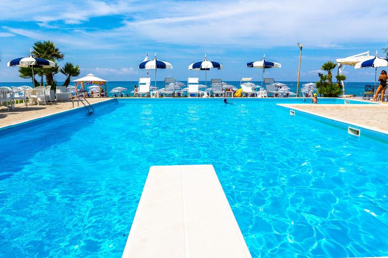 Hotel Poseidon - Havuz