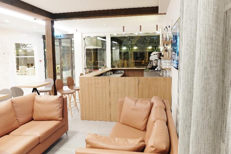 Hotel Aurea - Lobi