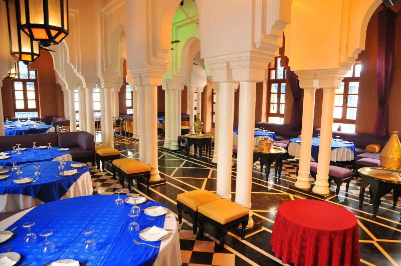 El Pueblo Tamlelt - Restoran