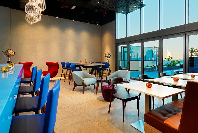 Aloft Palm Jumeirah - Bar