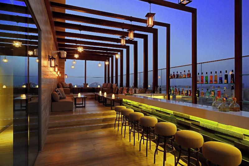 Aloft Palm Jumeirah - Lobi