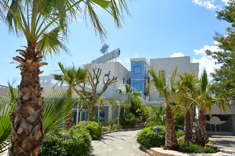Residence La Corvetta - Lobi