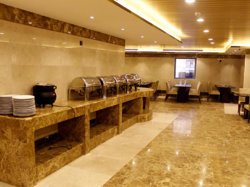 Lamar Ajyad - Restoran