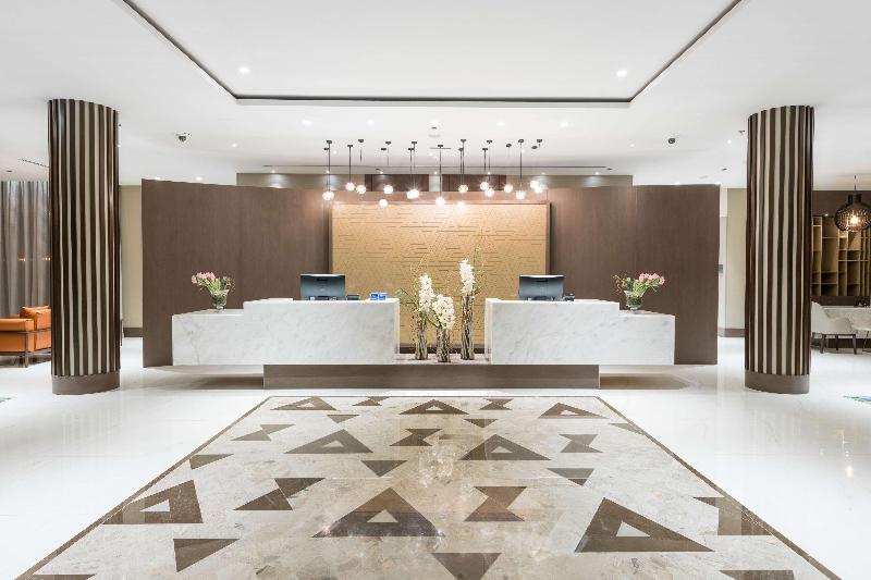 Radisson Blu Hotel, Jeddah Corniche - Lobi