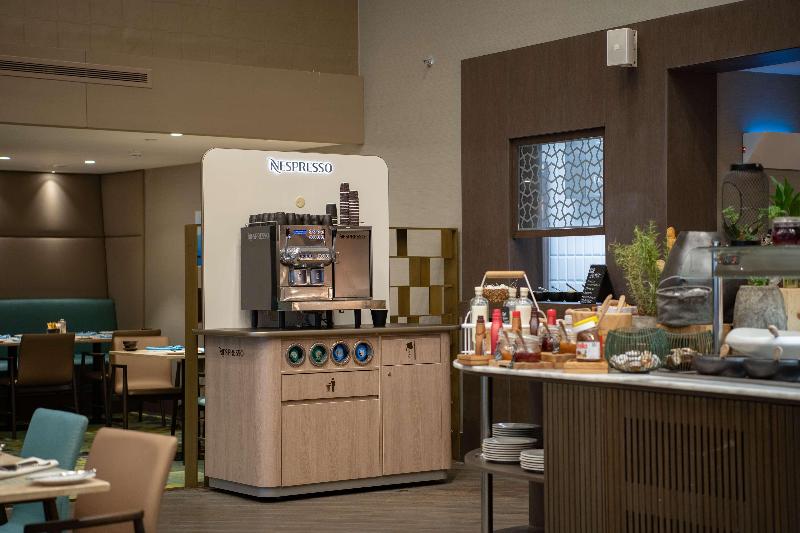 Radisson Blu Hotel, Jeddah Corniche - Restoran