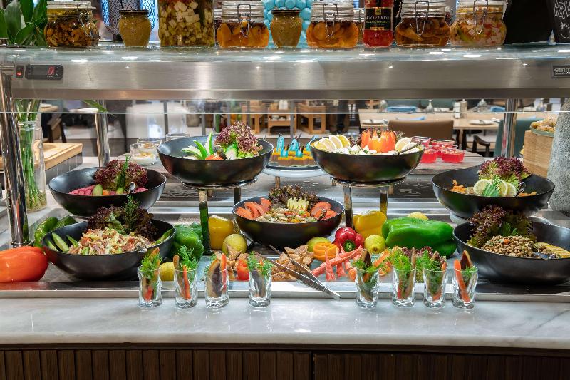 Radisson Blu Hotel, Jeddah Corniche - Restoran