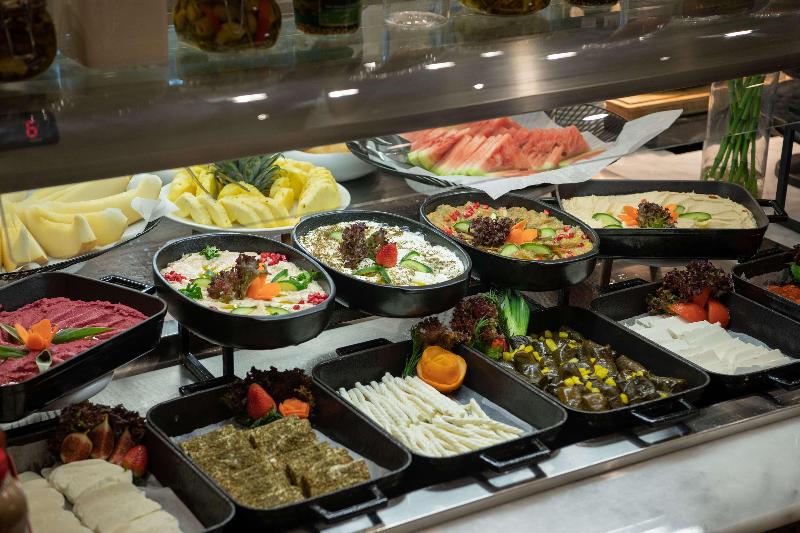 Radisson Blu Hotel, Jeddah Corniche - Restoran