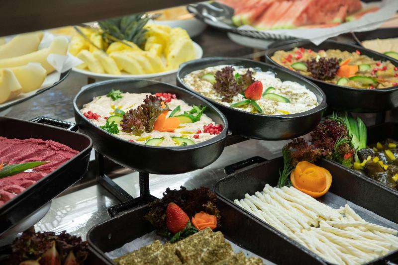 Radisson Blu Hotel, Jeddah Corniche - Restoran