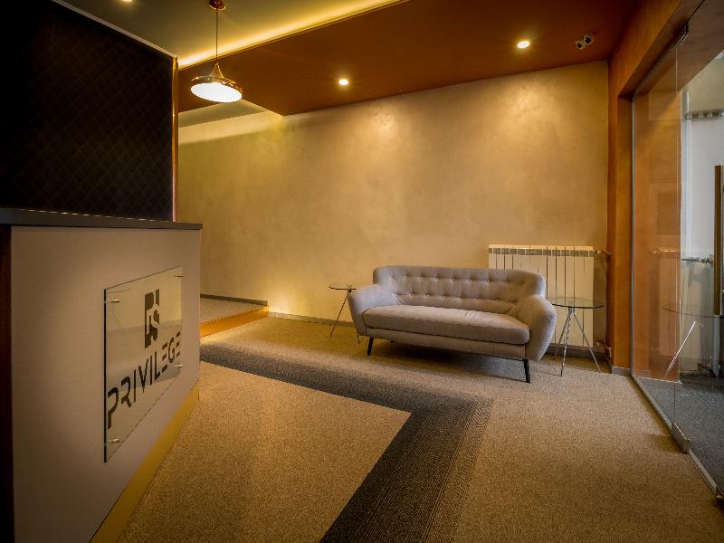 Privilege Suites by Central Park - Lobi