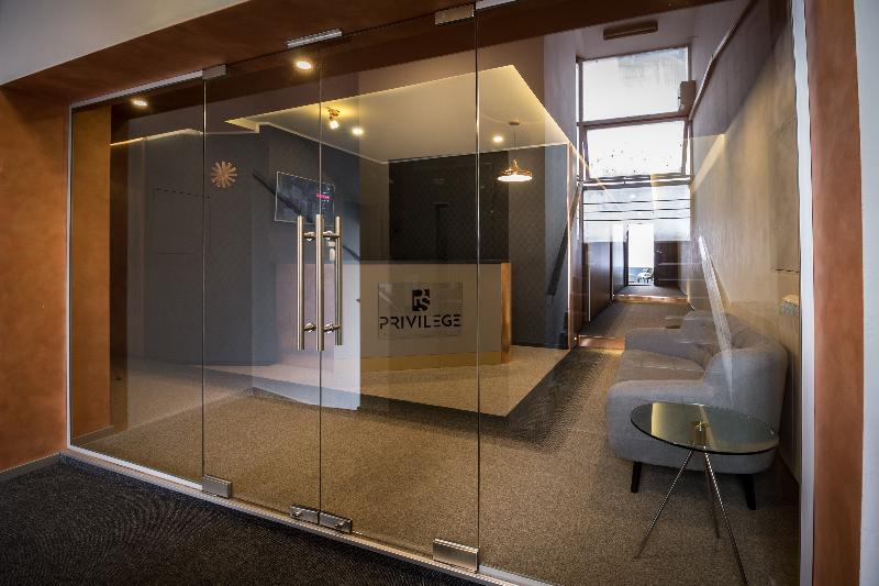 Privilege Suites by Central Park - Genel