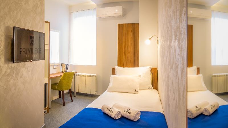 Privilege Suites by Central Park - Oda