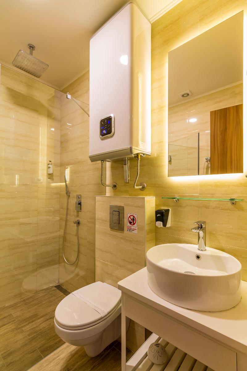 Privilege Suites by Central Park - Oda