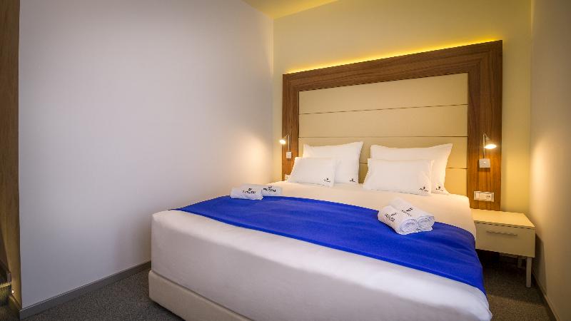 Privilege Suites by Central Park - Oda