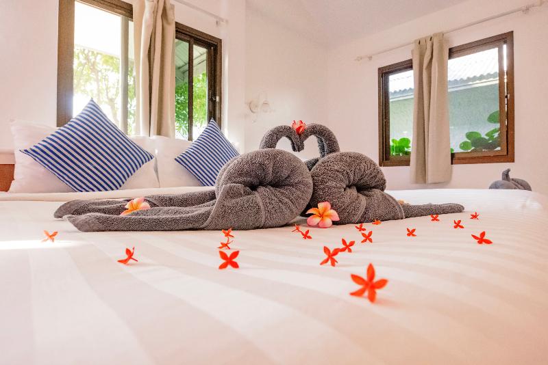 Bay Beach Resort, Koh Samui - Oda