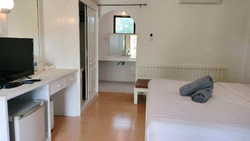 Bay Beach Resort, Koh Samui - Oda