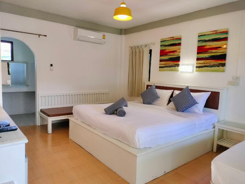 Bay Beach Resort, Koh Samui - Oda