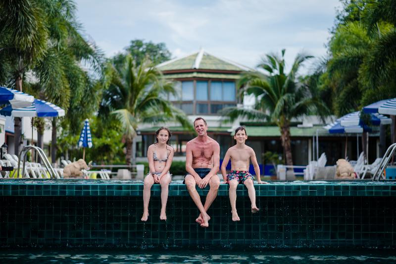 Bay Beach Resort, Koh Samui - Havuz