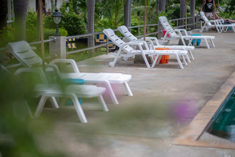 Bay Beach Resort, Koh Samui - Havuz