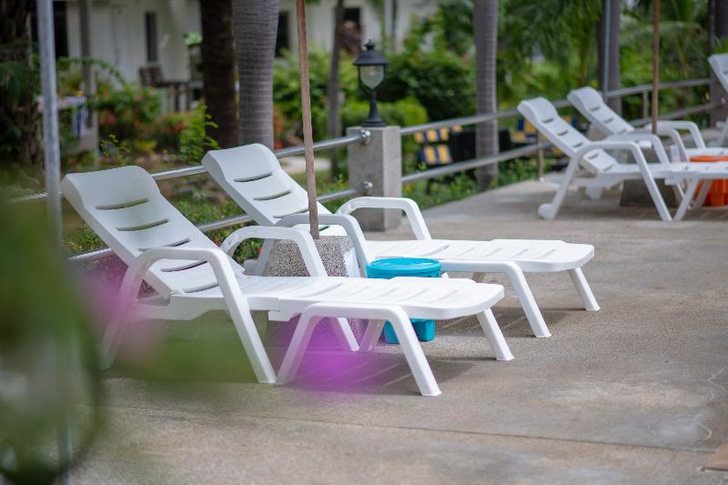 Bay Beach Resort, Koh Samui - Havuz