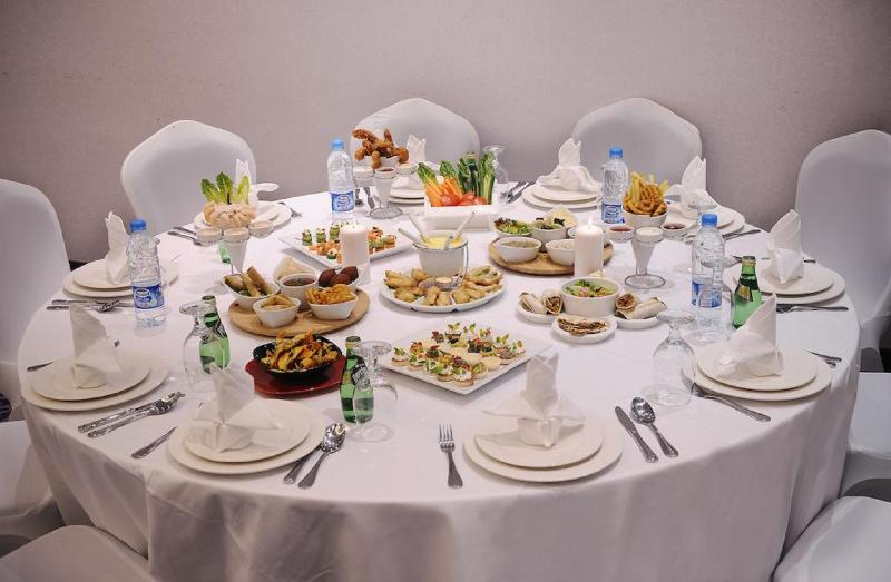 Al Hamra Palace By Warwick - Restoran