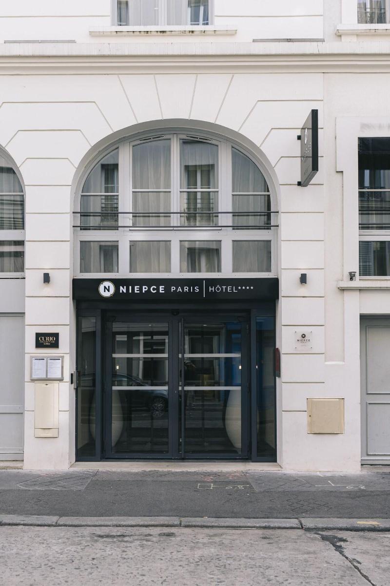 Niepce Paris Curio Collection By Hilton - Toplantı