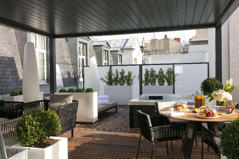 Niepce Paris Curio Collection By Hilton - Oda