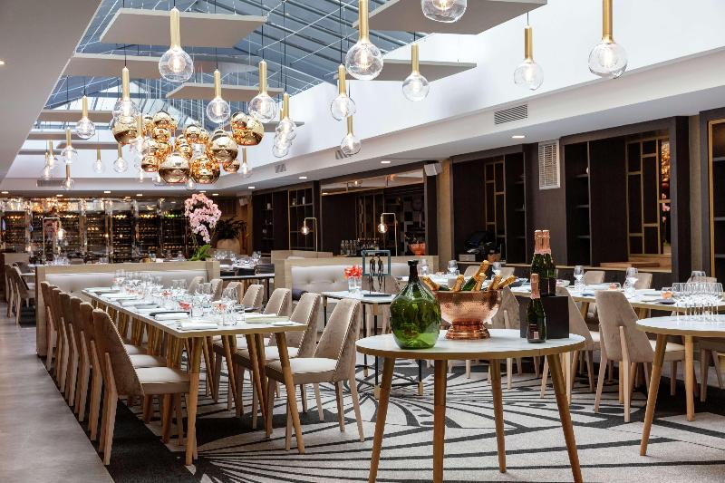 Niepce Paris Curio Collection By Hilton - Restoran