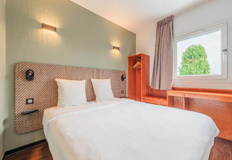 B&B HOTEL Mulhouse Kingersheim - Oda