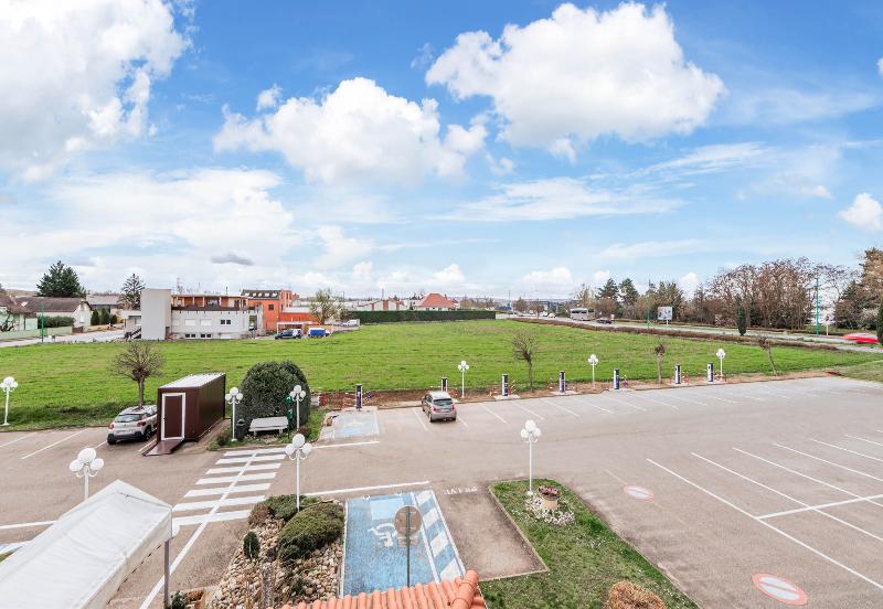 B&B HOTEL Mulhouse Sausheim - Genel