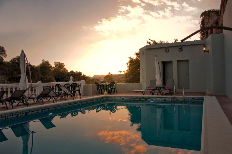 Villa Ignacia B&B - Genel
