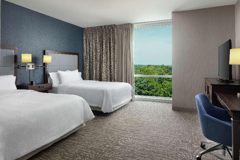 Hampton Inn & Suites Teaneck Glenpointe - Oda
