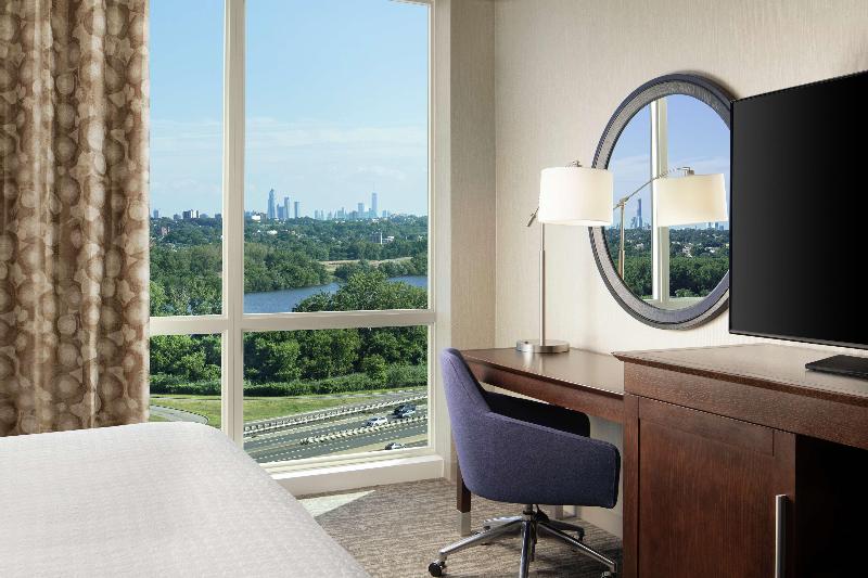 Hampton Inn & Suites Teaneck Glenpointe - Oda