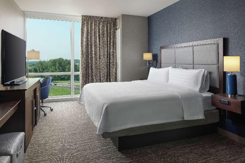 Hampton Inn & Suites Teaneck Glenpointe - Oda