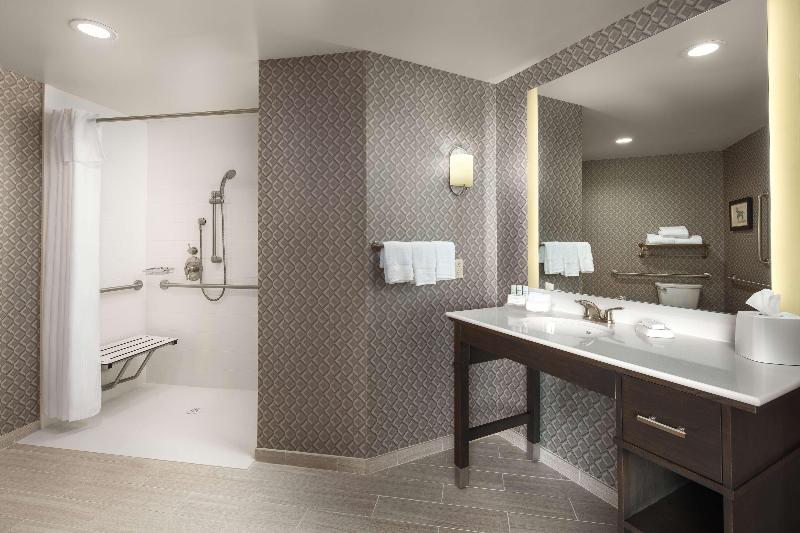 Homewood Suites by Hilton Teaneck Glenpointe - Oda