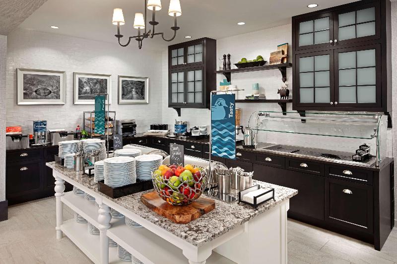 Homewood Suites by Hilton Teaneck Glenpointe - Restoran